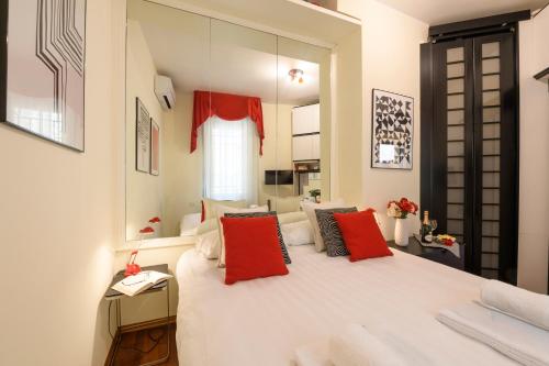 BnButler - Pontaccio 4 - Brera - Atmosfere di Charme in Pieno Centro