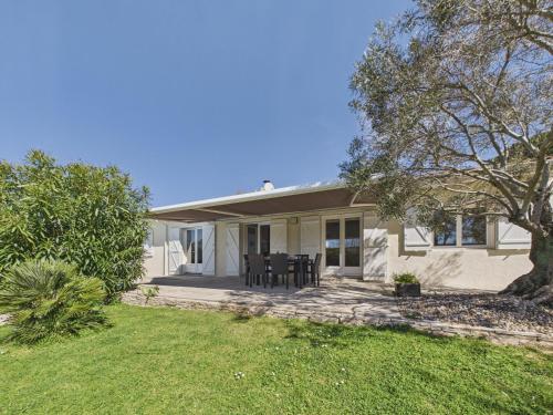 Piscine, jardin et barbecue, maison pour 8