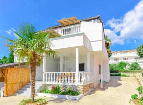 Apartments Villa Mavi, Novalja