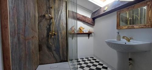 Gallery image of La Maison Famille in Durban-sur-Arize
