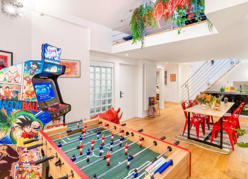 Spacious & Bright Loft Central Paris