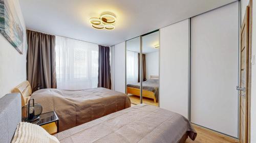 FLEXIHOME SK - Jantarova - 65m2 - 2 bedroom apartment - garage parking