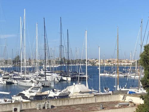cap agde studio cabine vue port