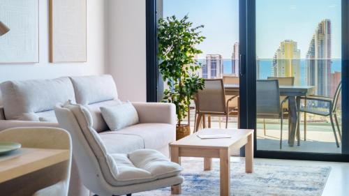EAGLE TOWER blue sky apartment