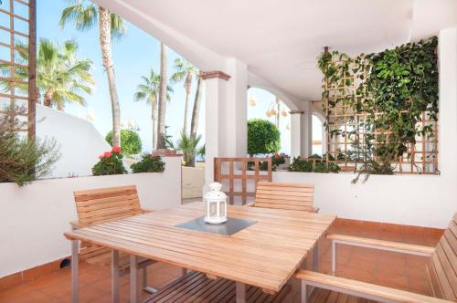Beachfront Gem Promenade