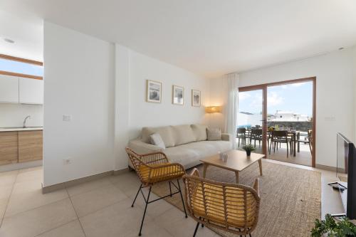 Villa Los Altos Famara 11A by Escape Home
