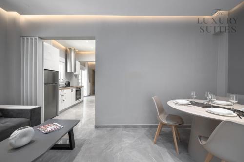 Napoli Residence, The Luxury Suites
