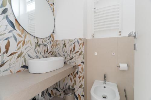 GuestHost - Comfy Apartment X2 Turro MM1