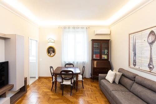 Alberico II Apartment by Rental in Rome