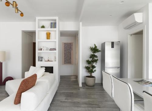 Casa Crecco Modern Apartment in Rome