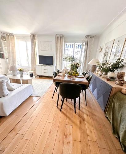 Sea View Apartment