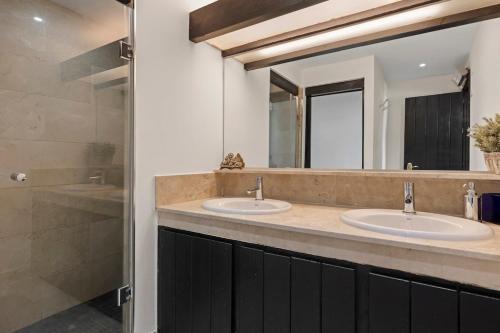 3 habitaciones en Puerto Banus