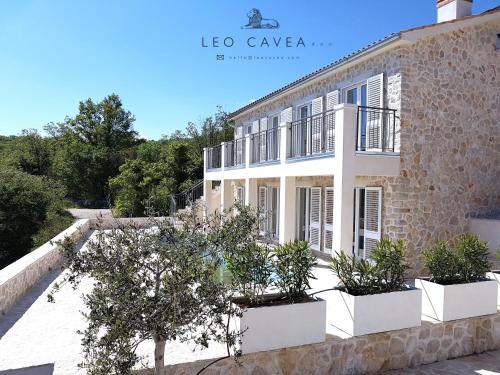 Villa Leo Cavea