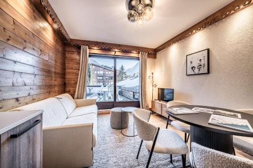 ALP AIRELLE - Deux pièces entièrement rénové au centre du village