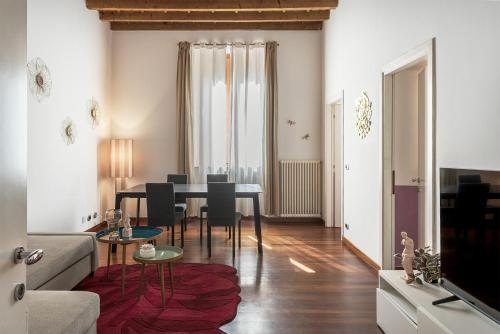 Luxury Candy Apartment - Historic Center - Dome - M2