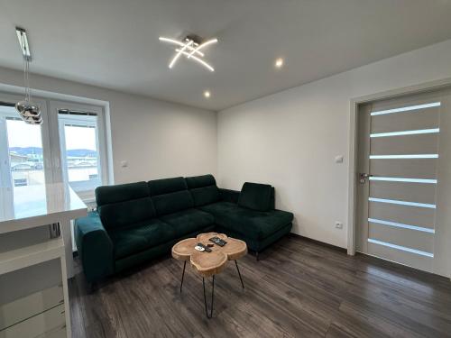 ML RENT - Apartmán BULVÁR