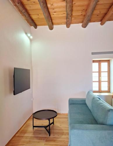 Casa dell' Arco Antico, a Venetian Heritage Gem