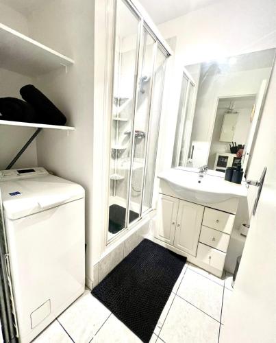 Studio Montorgueil Paris 2