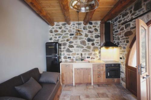 Myloi Manelis Estate