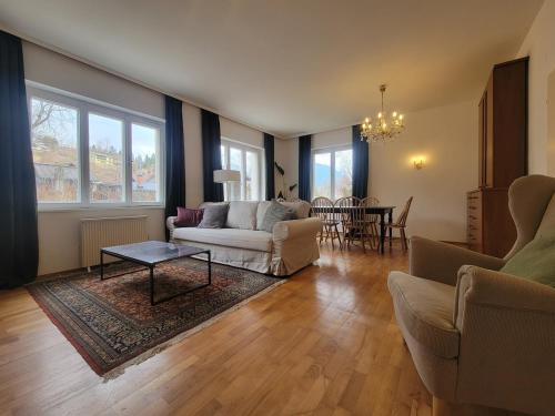 Ausseer Villa Felsenheim - 100 qm - Altbau mit Garten