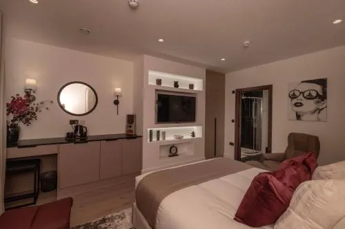 Moseley Luxury Stay photo 5