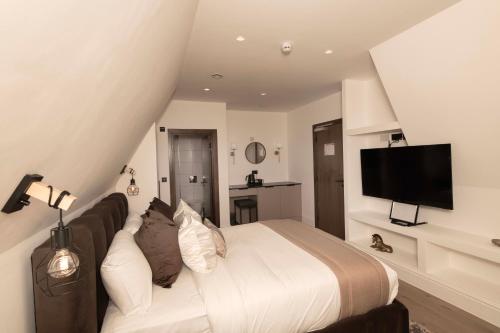 Moseley Luxury Stay photo 68