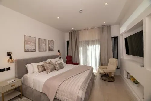 Moseley Luxury Stay photo 31