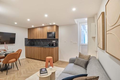 Modern Suite Center of Paris Montmartre