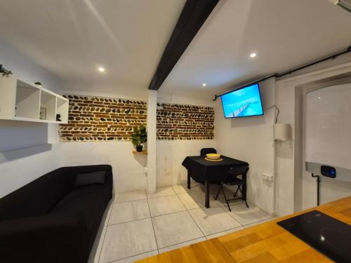 T4 Authentique Toulousain Fully equiped- 3bed 5person hypercentre