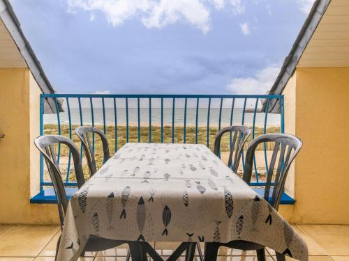 Appartement familial avec parking, balcon vue mer, proche plages - FR-1-306-959