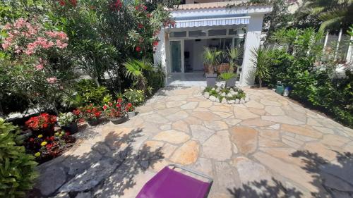 Apartments with parking space Gajac, Pag - 25352