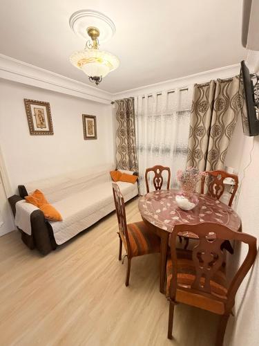 Apartamento de temporada en Cabanyal Vacaciones largas Long Stay desde 11 noches