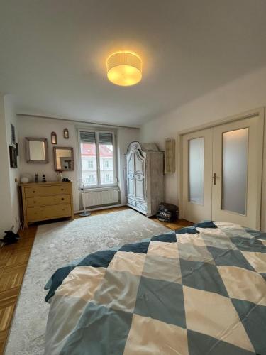 120qm Downtown luxury flat big S-side Balkony