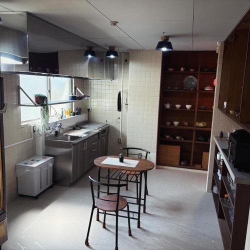 Guesthouse NanairoDougoなないろゲストハウス
