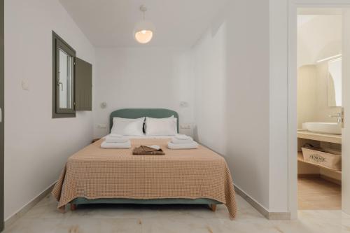 Luaz Naxian Living 2