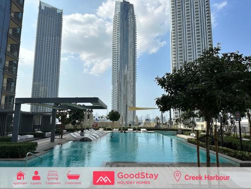 Modern 3BDR Apartment, High Floor with Amazing View
