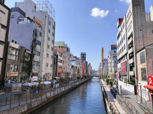 Heart of Osaka 10 Min Walk to Dotonbori & Shinsaibashi