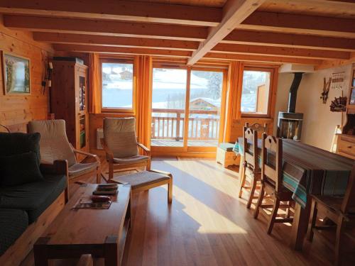 Superbe duplex au pied des pistes avec garage et terrasse - FR-1-342-231