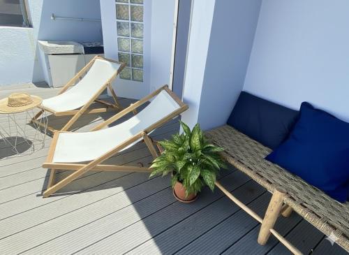 Triplex 120m2 avec Terrasse au centre Panier, Vieux Port, 2 SDB, option Parking