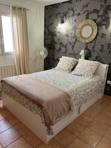 La Pinède appartement T2 accès piscine
