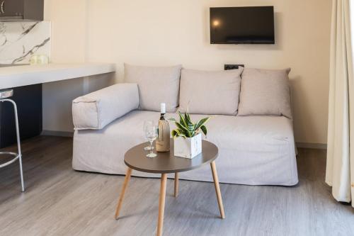 City Minimal apartments A