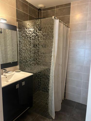Le Patio Céleste - Les Sables La Chaume - Sleeps 6