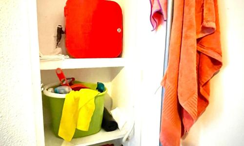 By the beach with pool and kids area Resort Apt