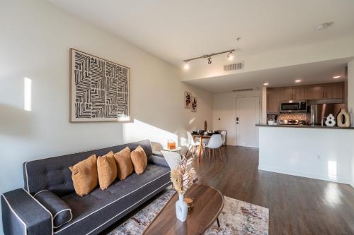 Hollywood Lovely Apartment photo 13
