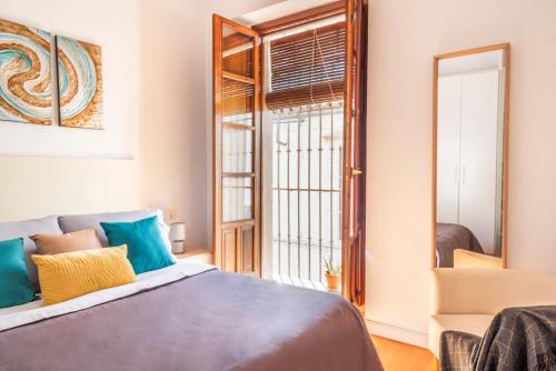 Charming apartment in downtown Seville