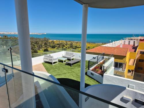 Sea View Punta Prima apartment