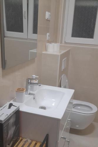 Apartments and rooms by the sea Srima - Vodice, Vodice - 25329