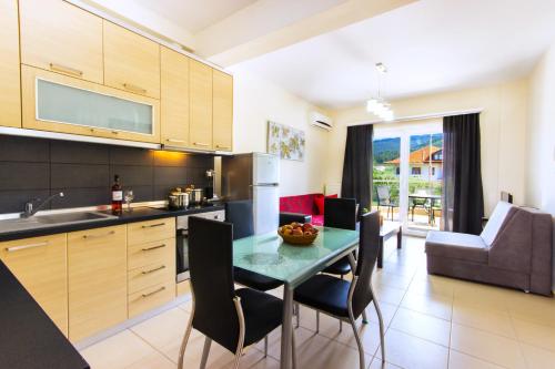 Dapur atau dapur kecil di Bivas Apartments