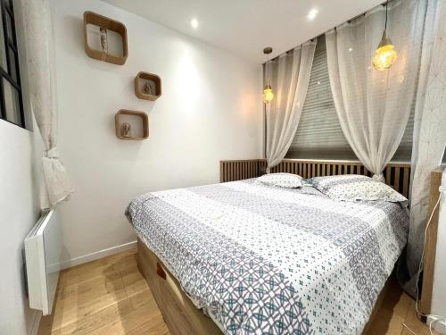 Superbe appartement face Martinez, près de la mer