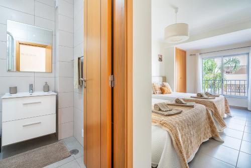 Beach Apartment by Férias com Sol